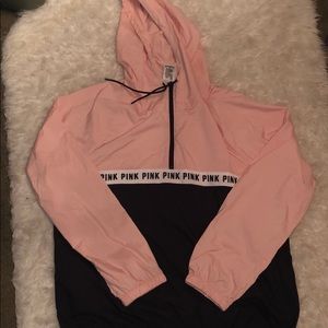 NWOT VS PINK windbreaker